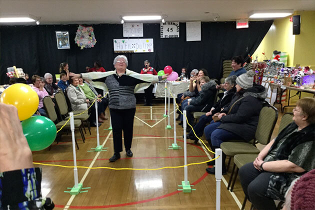 Défilé de liseuses et châles