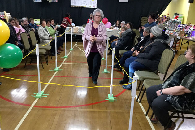 Défilé de liseuses et châles