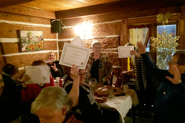 Remise de certificats d'excellence.