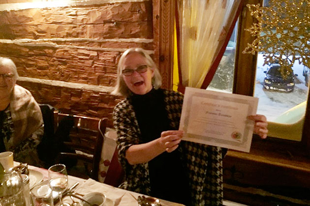 Remise de certificats d'excellence.