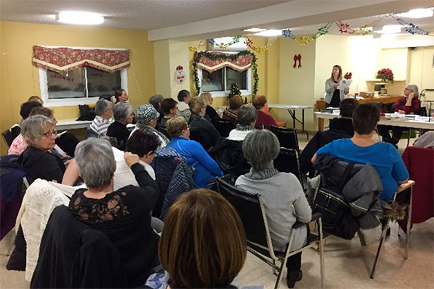 Conférence de Mme Annie Parenteau, travailleuse sociale au maintien à domicile du CLSC de Drummondville, auprès du Cercle St-Simon.